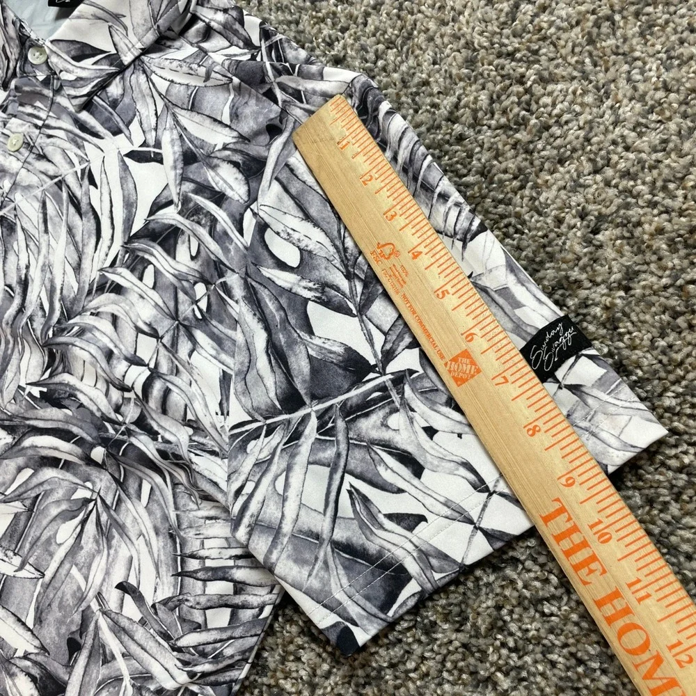 Sunday Swagger Men's Medium Golf Polo Shirt Black White Tropical Palm Leaf Print